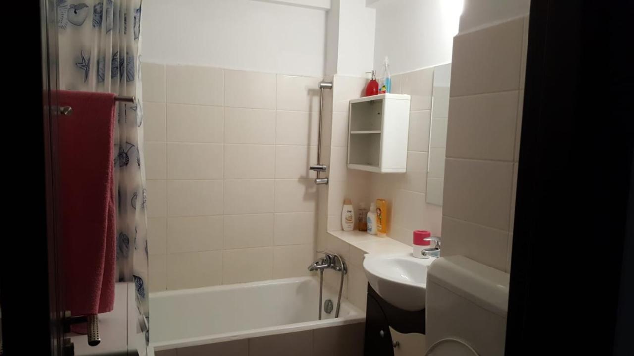 Appartement Garsonniera Maria à Bucarest Extérieur photo